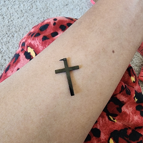 Stainless Steel Cross Pendant - Black - Picture 3 of 3